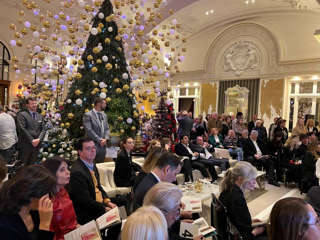 Les enchères de sapins de Noël récoltent 136 000 € pour Action Innocence