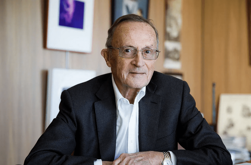 Death announced of founder of Cardiothoracic Centre
