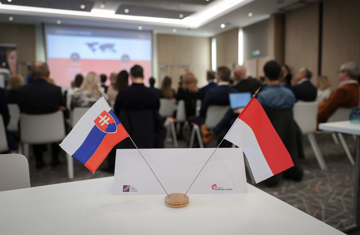 Le MEB rencontre une délégation slovaque pour renforcer les liens économiques