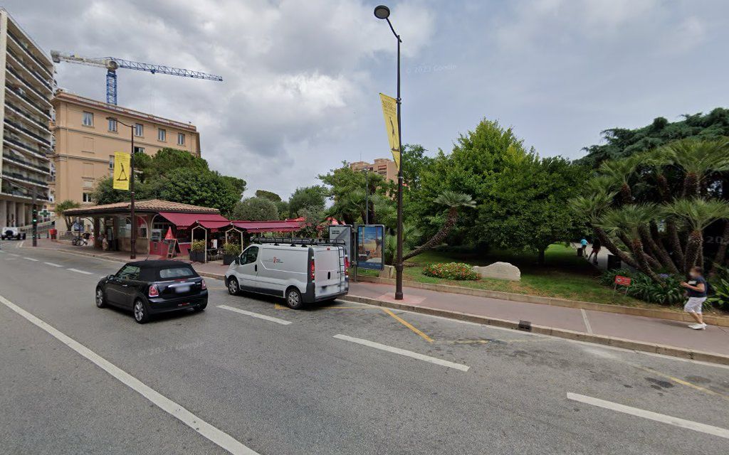 Place des Moulins redesign faces renewed scrutiny over cost, scope and timing