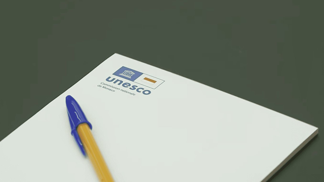 Quel rôle l'UNESCO joue-t-elle réellement dans la vie culturelle et scientifique monégasque ?