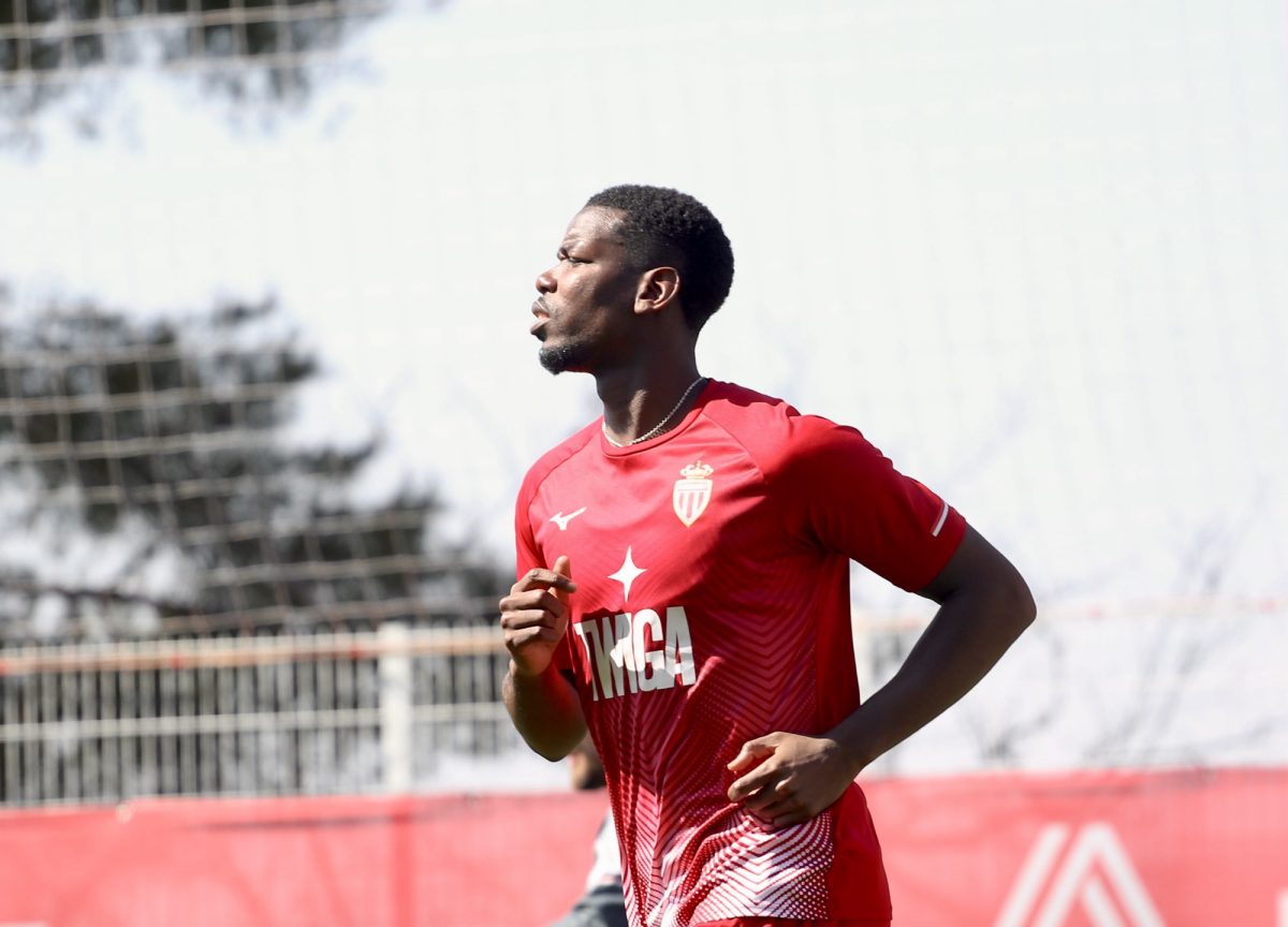 Paul Pogba marque un but pour Monaco lors de la défaite amicale contre Brentford