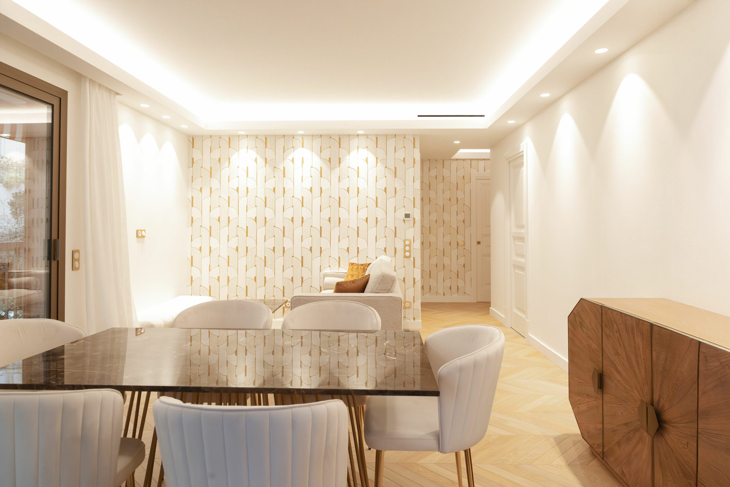 VENTE : Les Acanthes – 130 M² – 6,9 M€