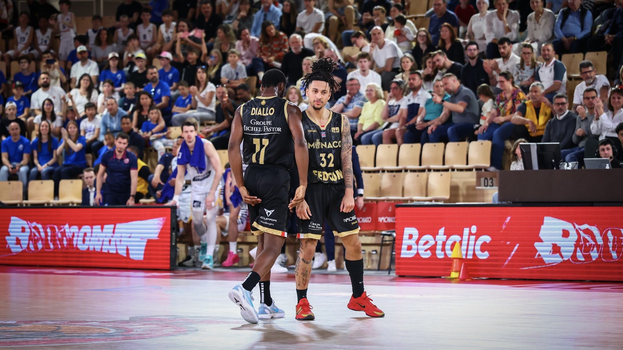La Roca Team remporte la victoire de Pâques contre Dijon malgré un effectif épuisé