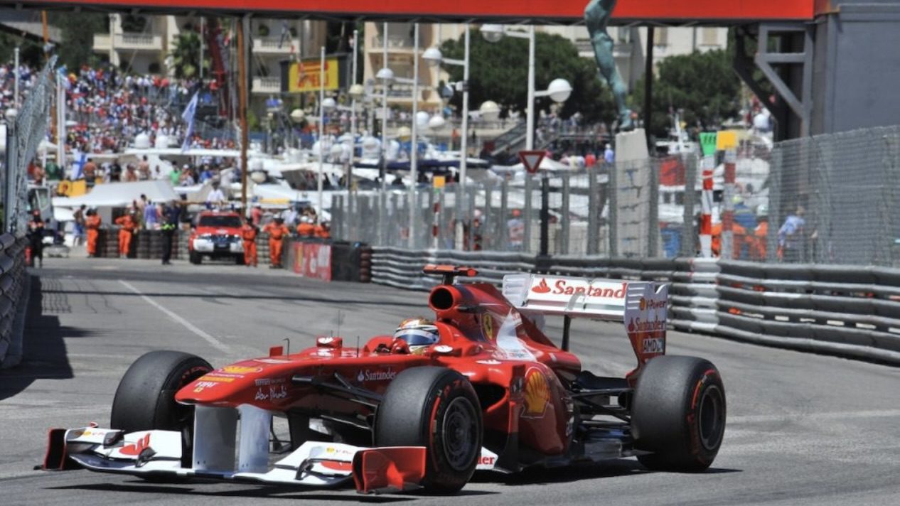 Les icônes de Ferrari s'apprêtent à rugir à travers Monaco lors d'un défilé historique