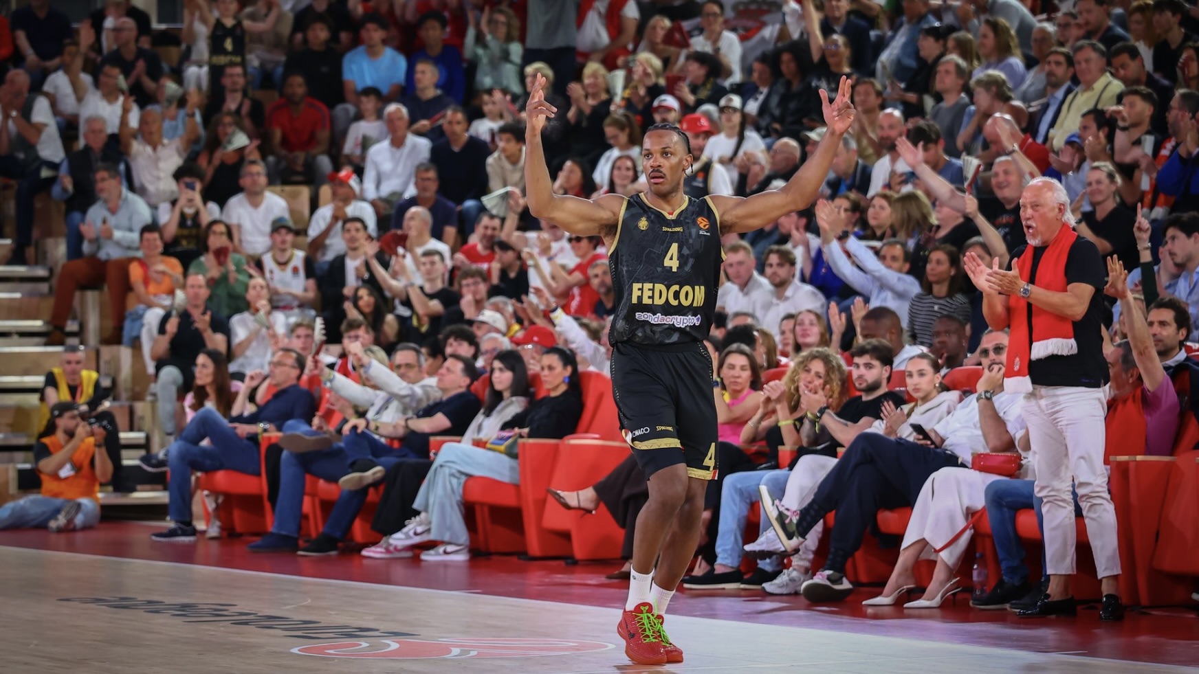 Roca Team se lance dans les play-in de l'EuroLeague avec une victoire dominante sur l'Hapoel Tel Aviv