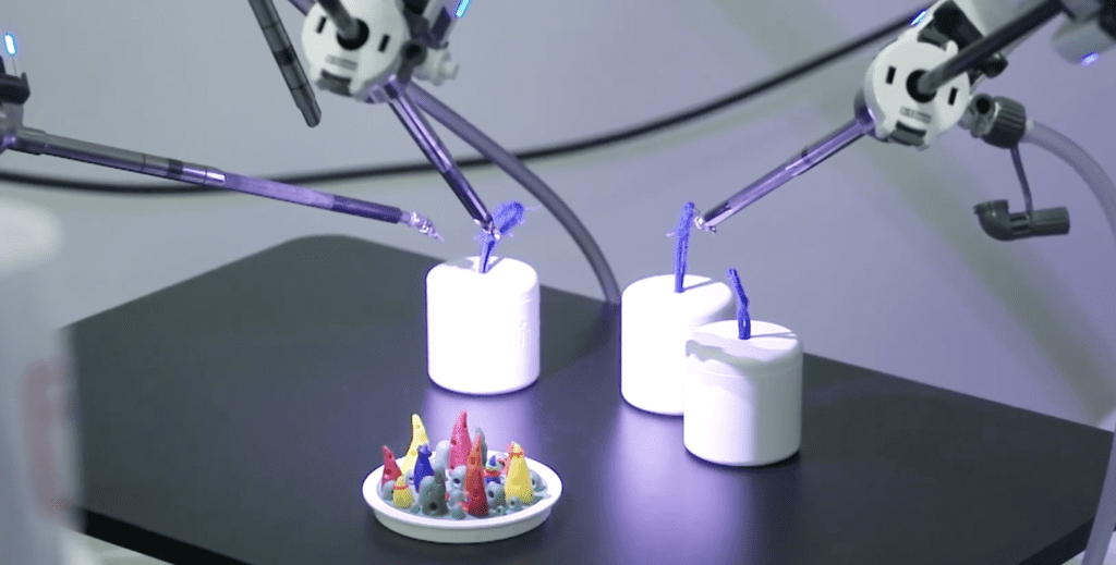 Un nouveau robot chirurgical présenté à l'Hôpital Princesse Grace