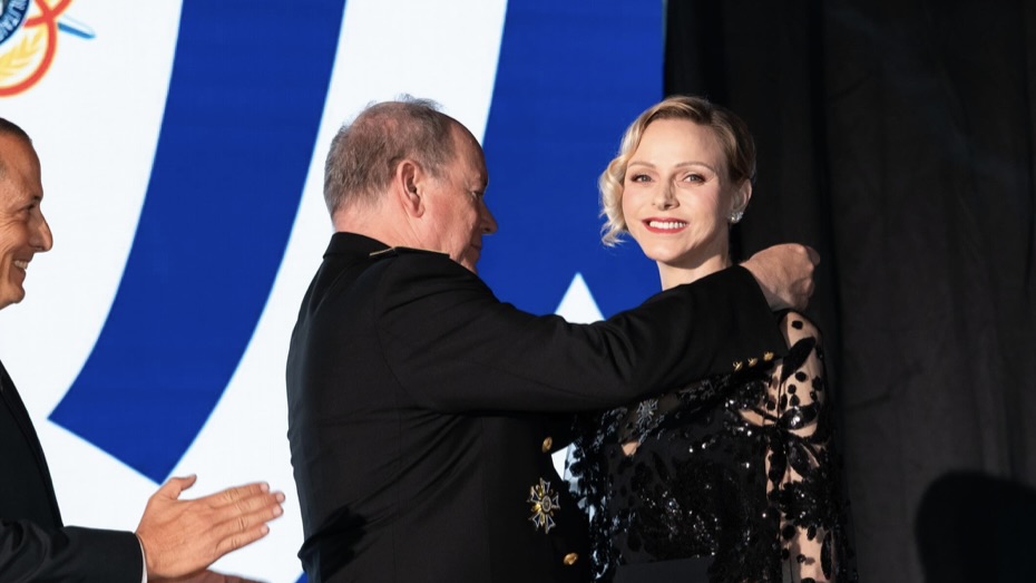 Princely couple honoured at Monaco military sports gala