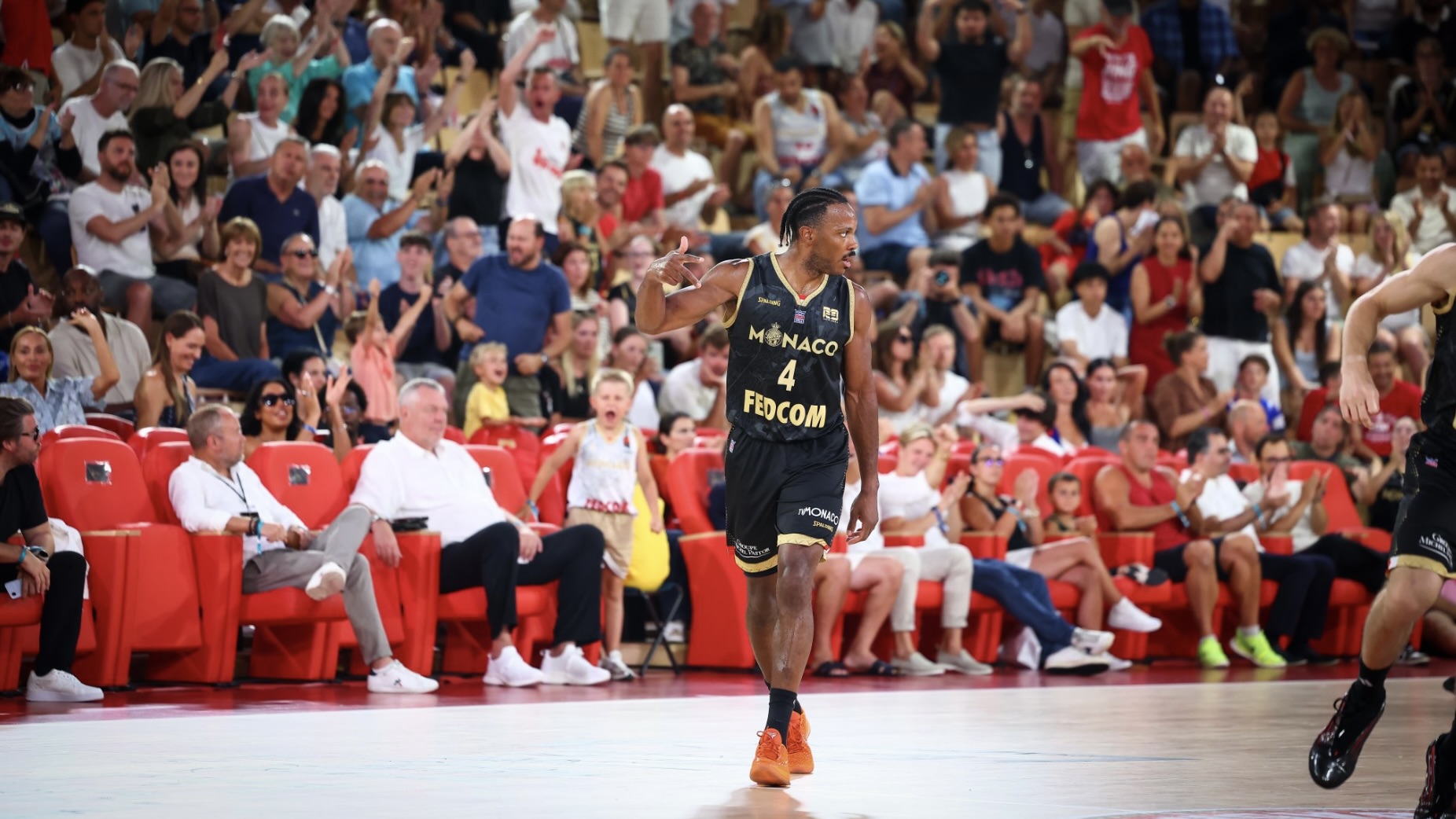 Roca Team force la décision du championnat avec une victoire dominante sur Paris