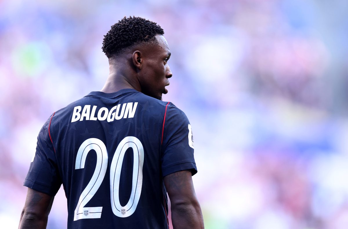 EXCLUSIF | Richard Dunne à propos de Folarin Balogun : "Il s'est très bien comporté et pourrait être un succès en Premier League"