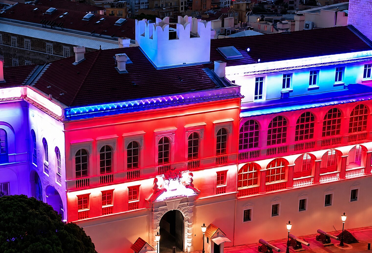 Le Palais Princier a brillé aux couleurs des États-Unis pour l'anniversaire de l'Indépendance
