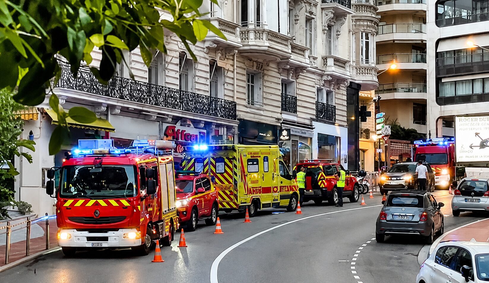 Les résidents évacués après la peur des immeubles de Monte Carlo