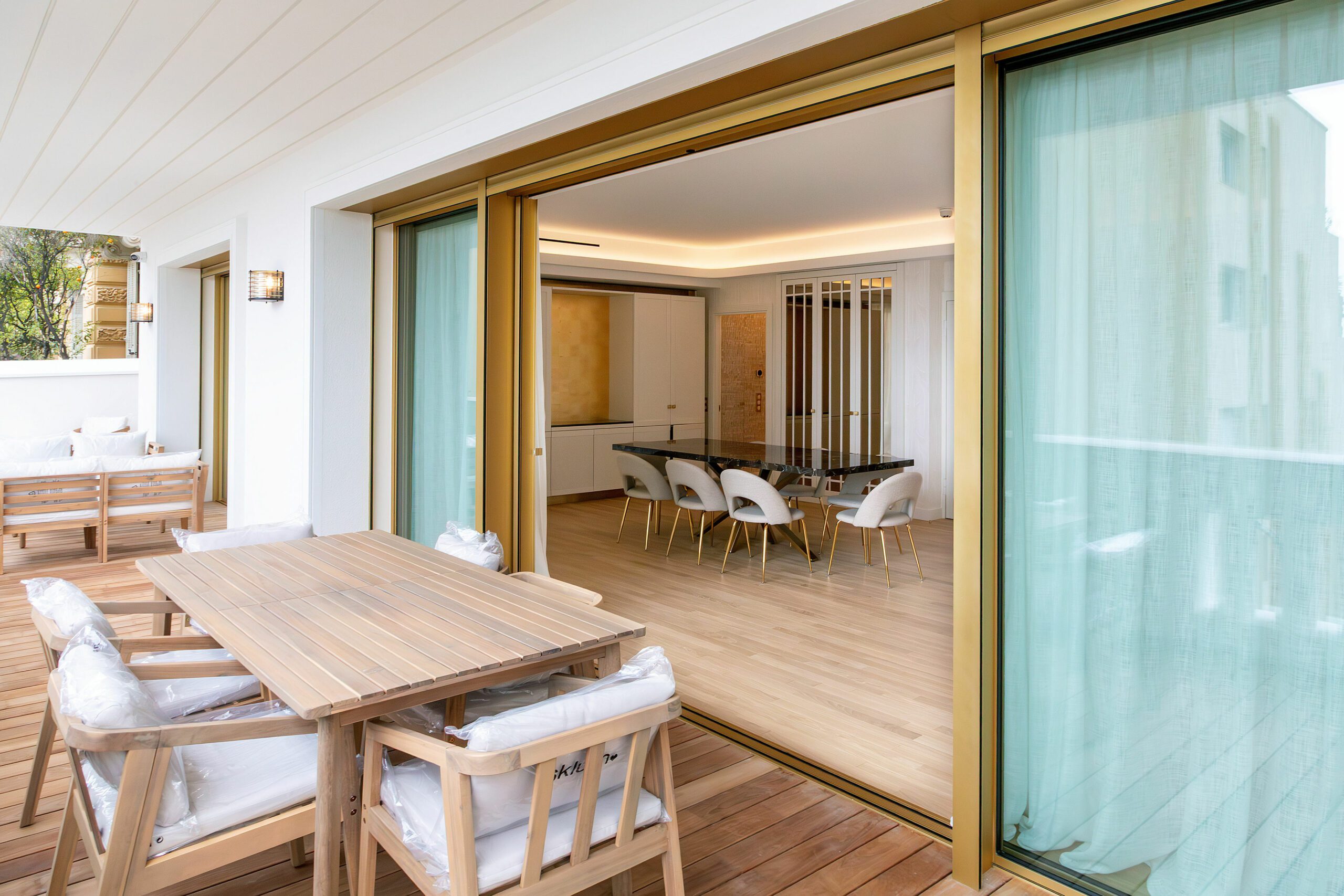 Loyer – Pavillon Maurice – 335,3 m² – 37k€ /mois