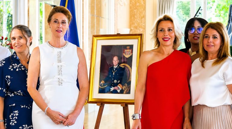 Monaco célèbre à Paris le 21e anniversaire de l'adhésion du Prince Albert II