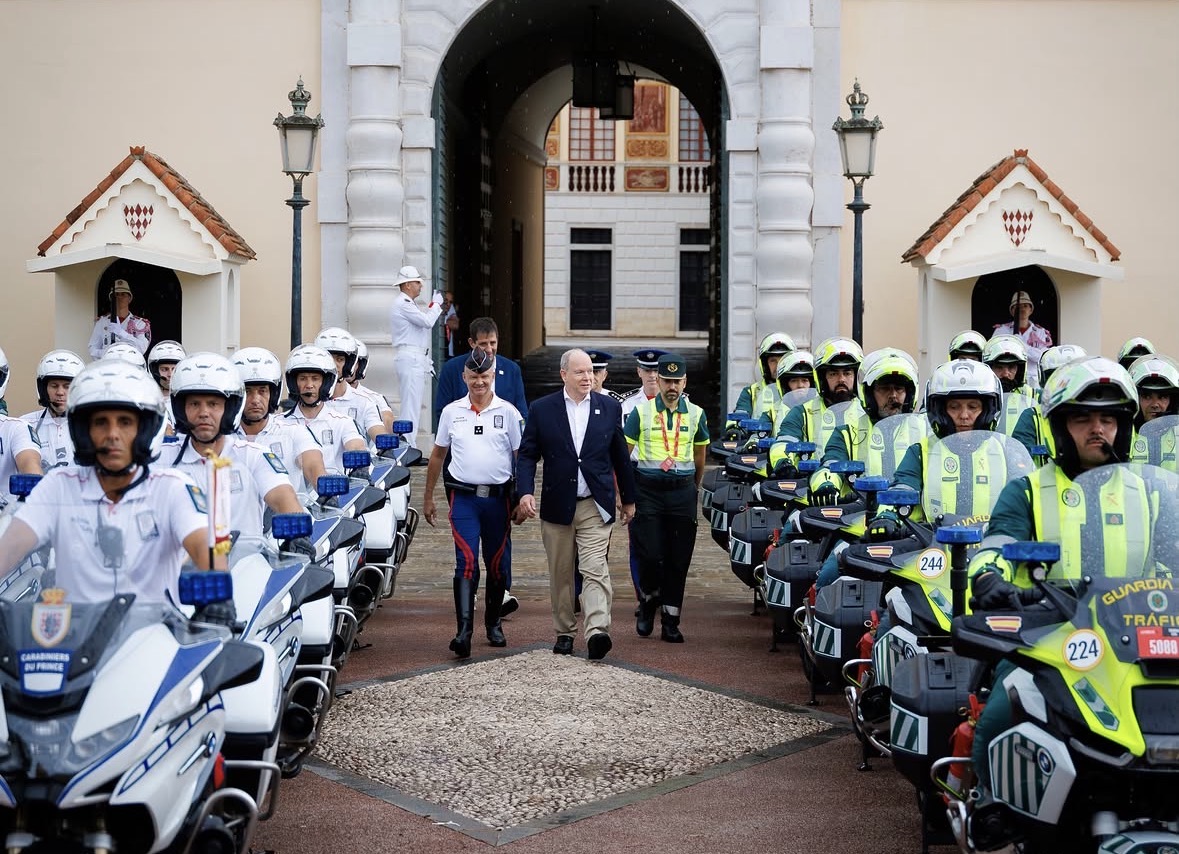 Les forces espagnoles et monégasques s'unissent pour la Vuelta