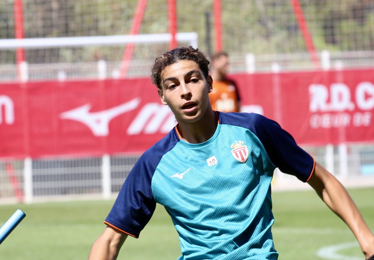 Anis Soubeir de Monaco va suivre trois semaines de rééducation suite à une blessure à la cheville