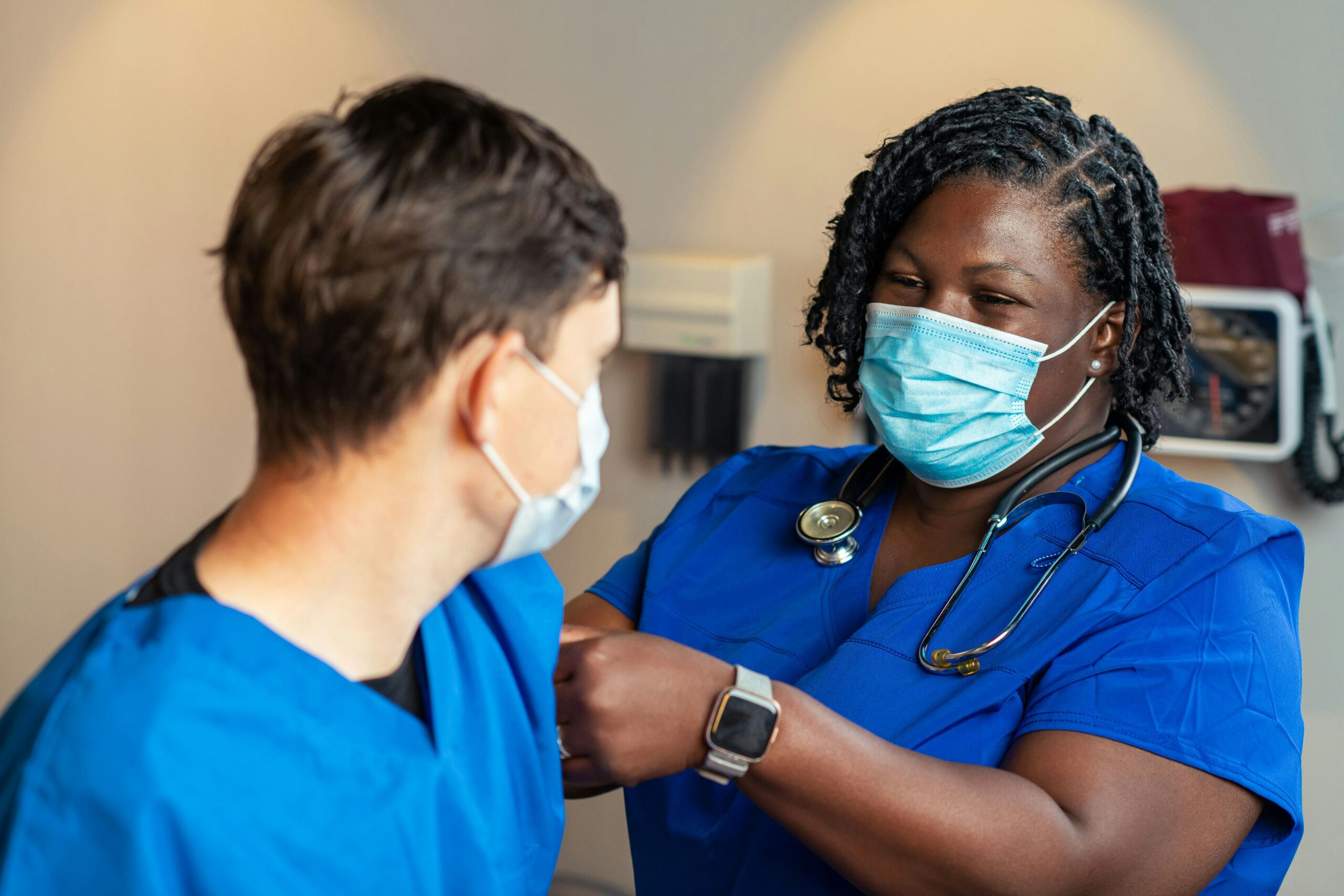 Des infirmières expérimentées pour assumer des tâches normalement exercées par des médecins