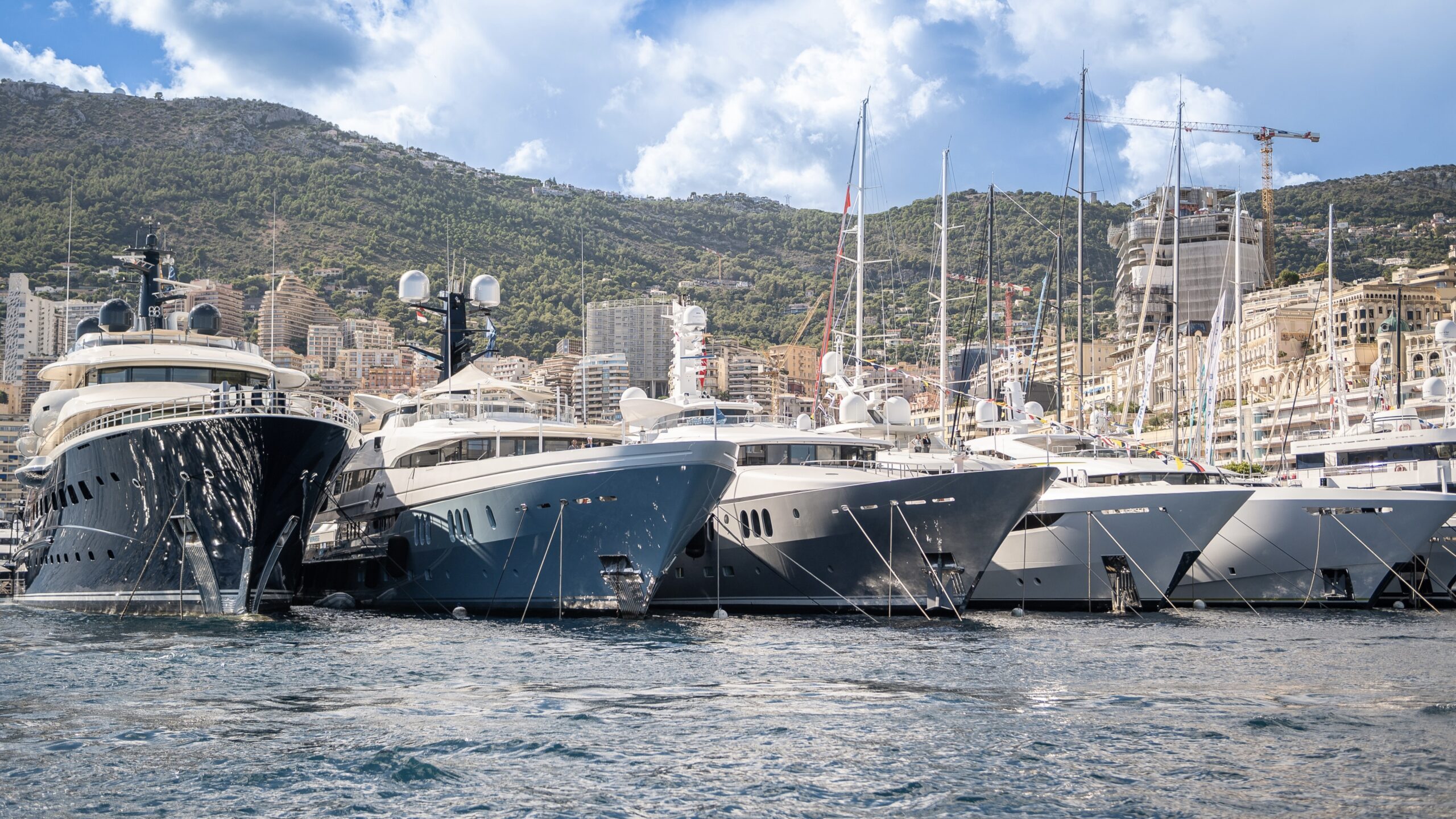 Le Monaco Yacht Show s'ouvre avec 43 premières mondiales au sein d'une flotte de 120 superyachts