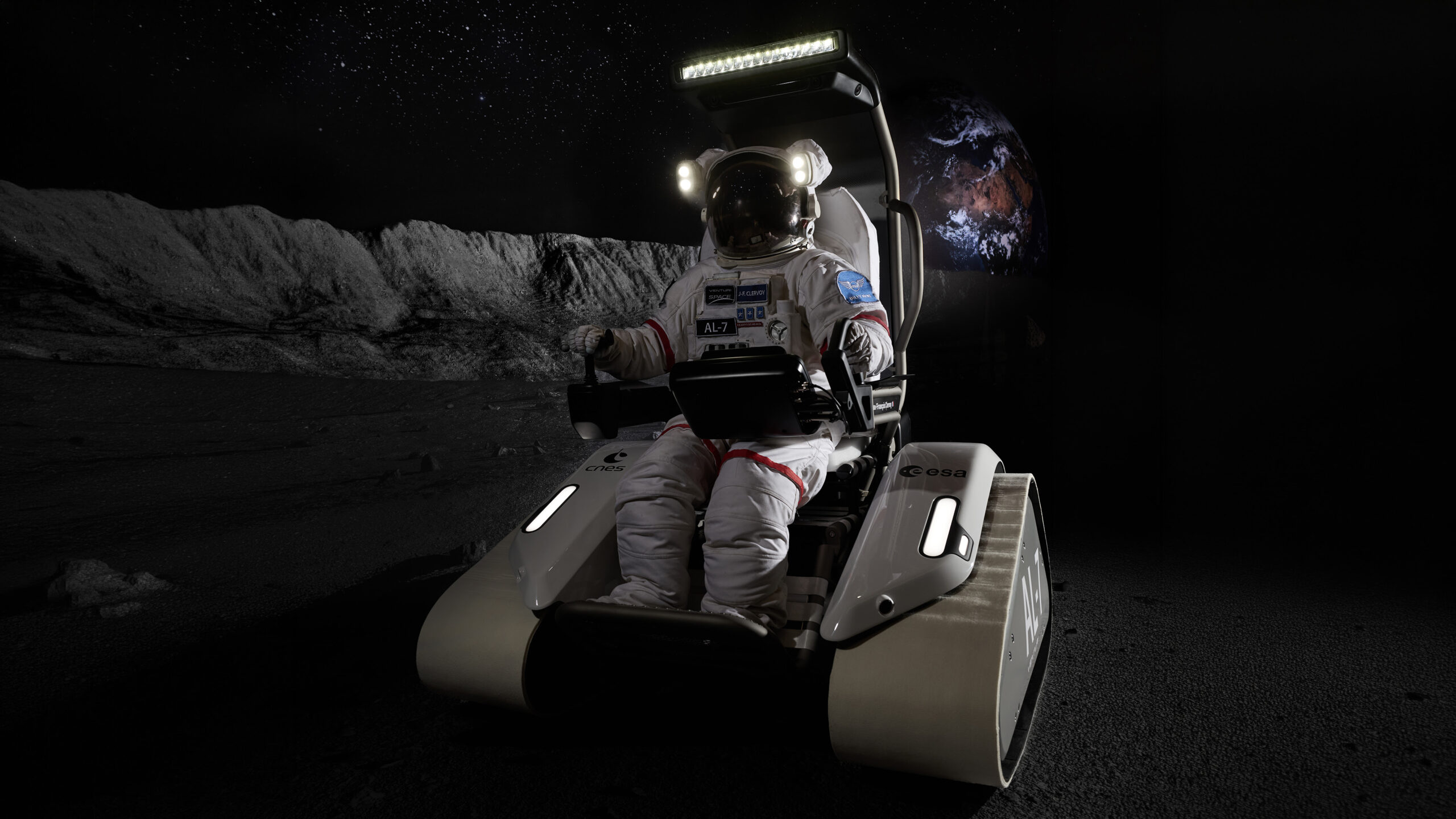 Venturi Space, basé à Monaco, dévoile ALTA LUNA, son nouveau rover lunaire à chenilles