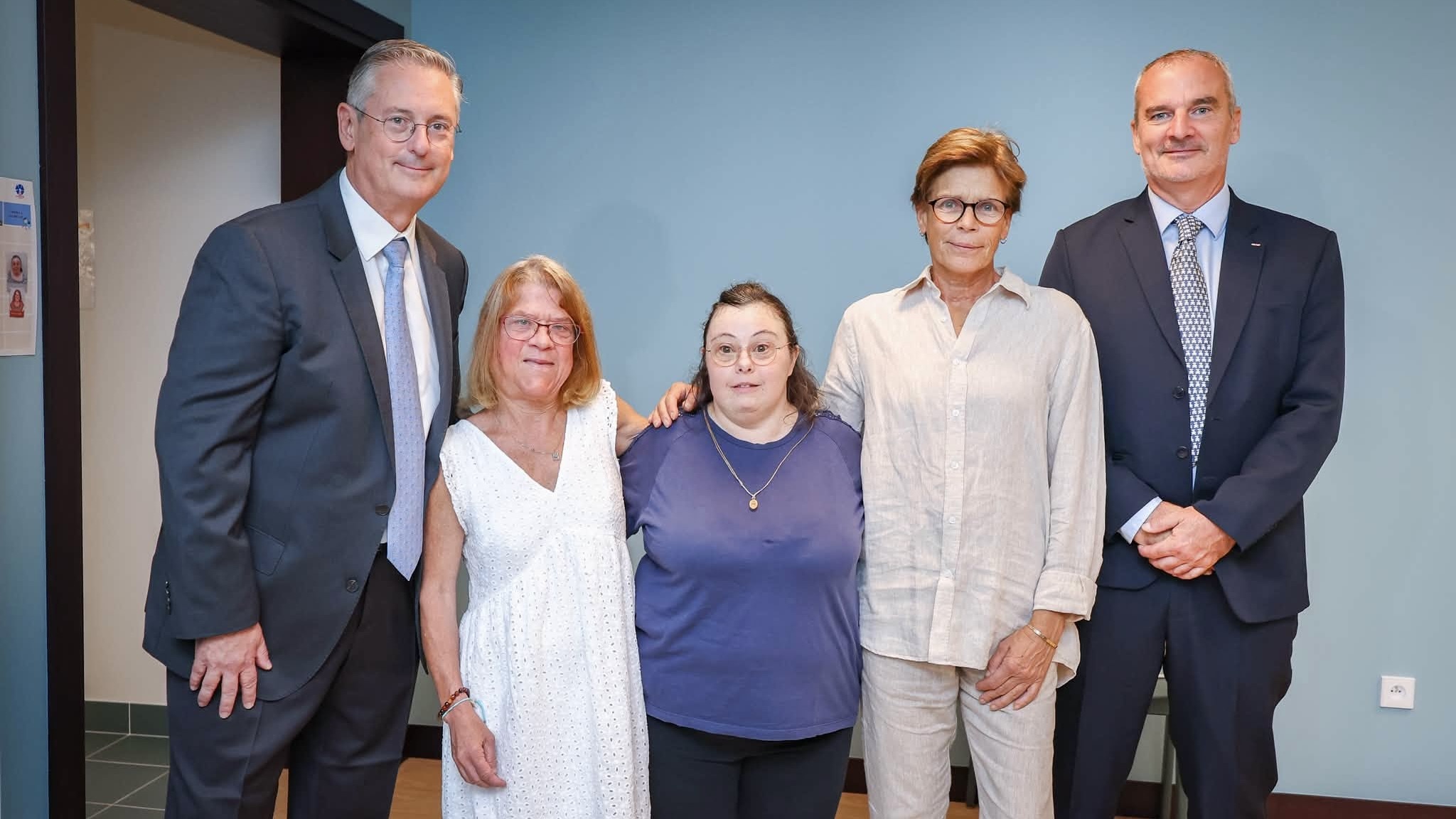 La Princesse Stéphanie visite la nouvelle maison partagée de Monaco, alliant indépendance et soins